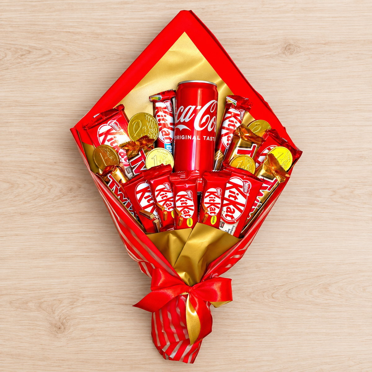 Edible bouquet "Gold & Red" - surprise gift with KitKat & Twix