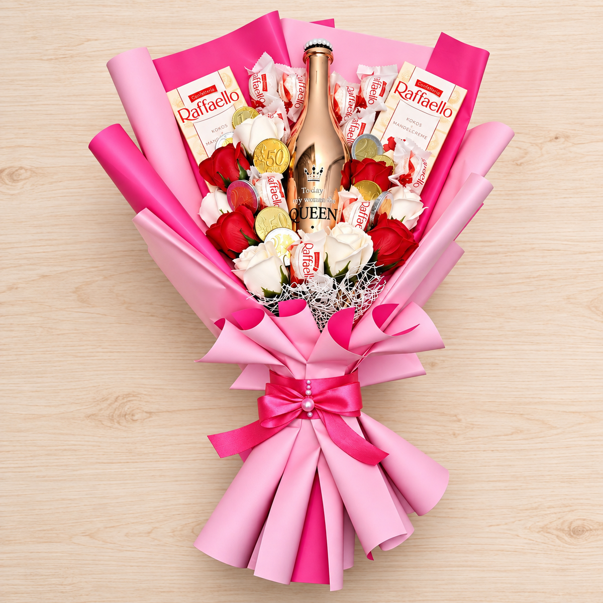Romantischer Queen Geschenkstrauß mit Wein & Raffaello – Luxus Geschenk für Frauen