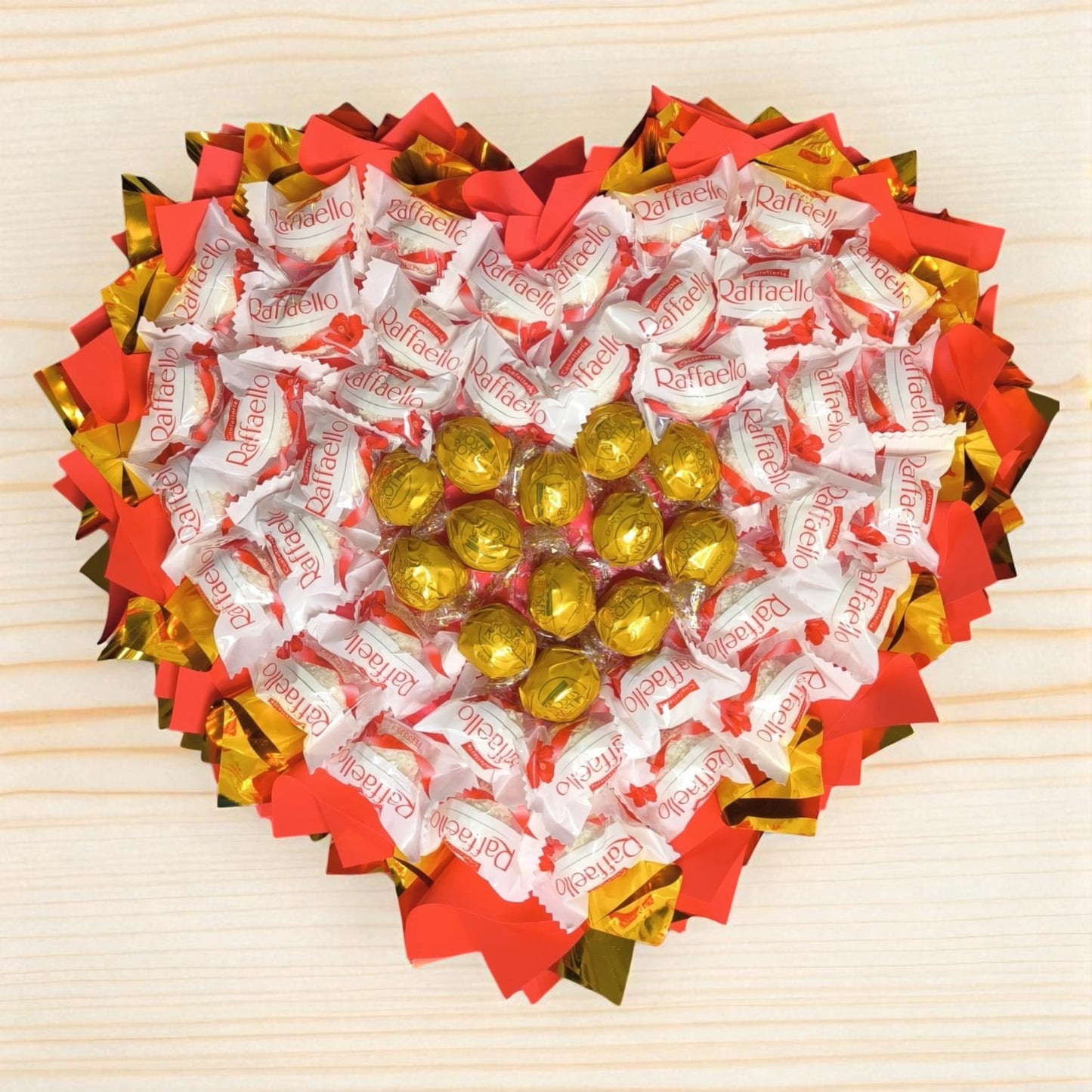 Summer Edition Blumenstrauß – Elegantes Pralinen-Geschenk für besondere Anlässe