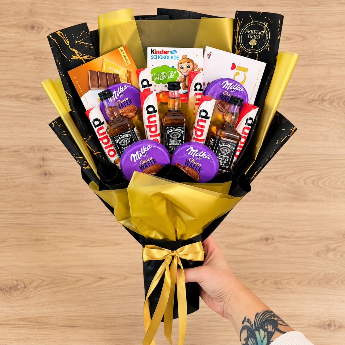 Jack Daniel’s Geschenkstrauß mit Merci, Duplo und Milka – Männergeschenk