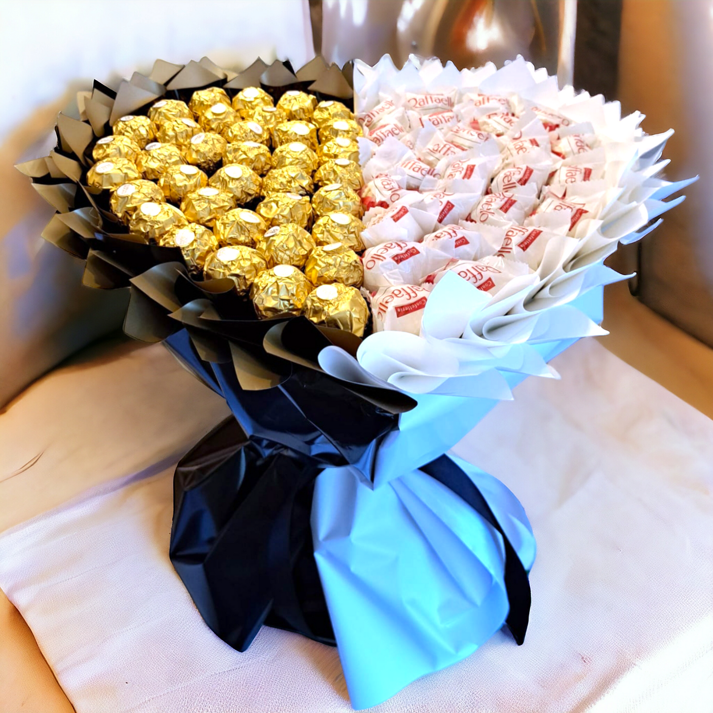 Heart-shaped bouquet with Raffaello & Ferrero Rocher – Romantic chocolate gift for special occasions