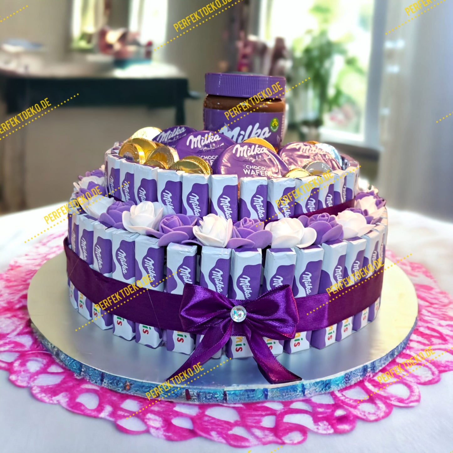 Handgemachte Milka Torte – Süßes Geschenk aus zarten Schokoladenspezialitäten