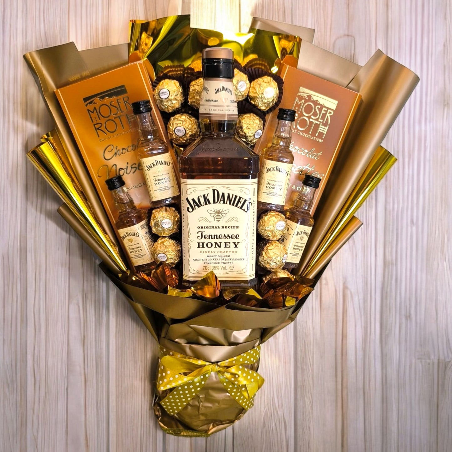 Luxuriöser Jack Daniel’s Whiskey Strauß mit Schokolade & Pralinen – Perfektes Männergeschenk