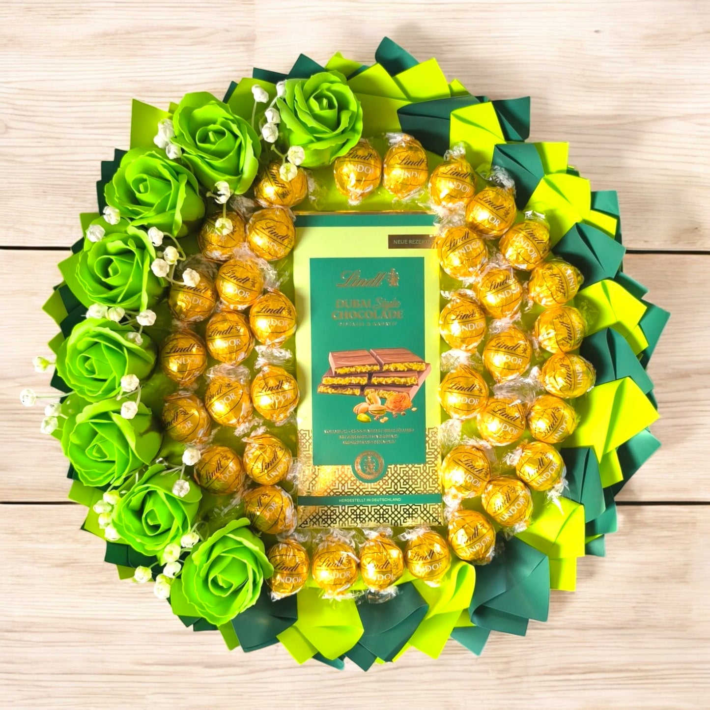 Schokoladenstrauß "Dubai Gold Edition" – Luxuriöses Lindt-Pralinen-Bouquet mit Pistazien-Schokolade