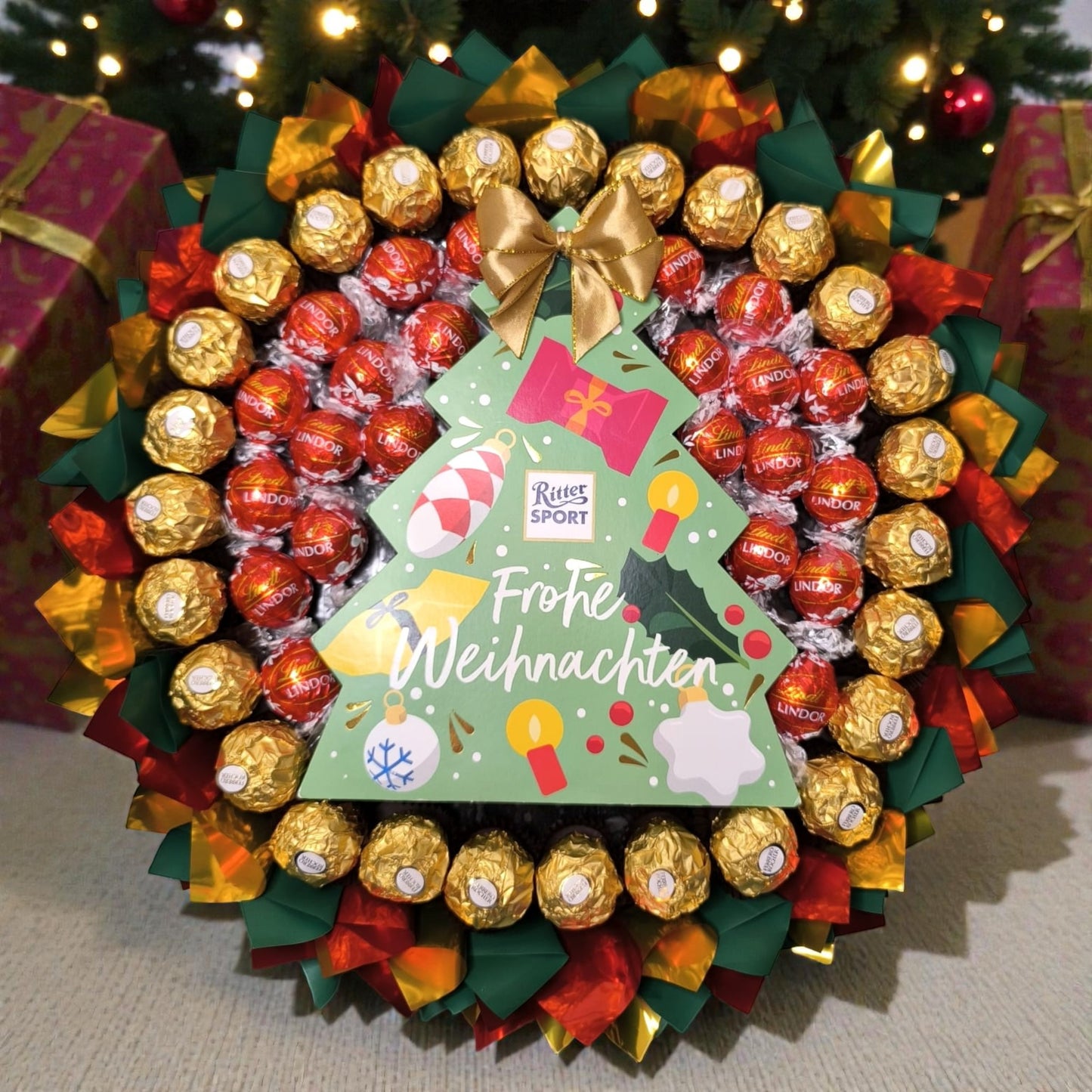 Weihnachts-Strauß „Fröhliche Weihnachten” – Ritter Sport Tanne, Ferrero Rocher & Lindt Lindor