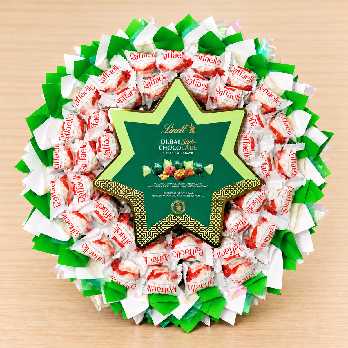 Weihnachtsstrauß mit Lindt Dubai Star & Raffaello – Deluxe