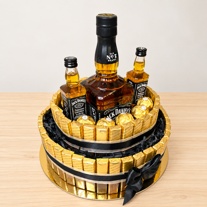 Jack Daniel’s Gold – Süßigkeitentorte mit Merci & Ferrero Rocher