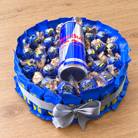 Unique cake with Red Bull and chocolates – the ideal gift for any occasion
