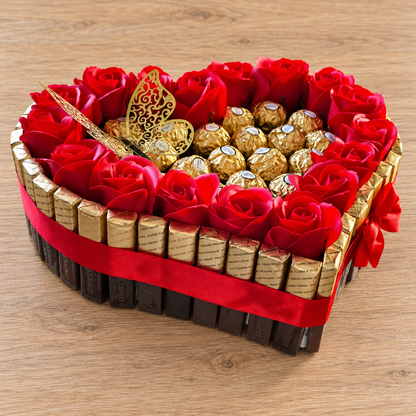 Herztorte mit Ferrero Rocher, Merci und roten Seifenrosen