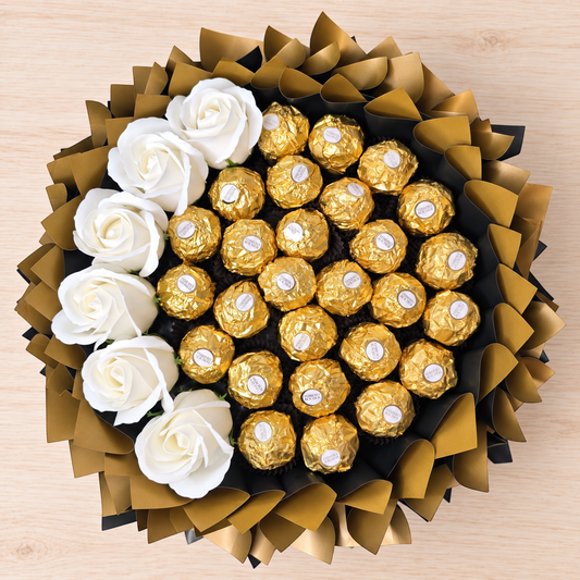 Romance and relaxation combined – handmade bouquet with Ferrero Rocher and soap roses