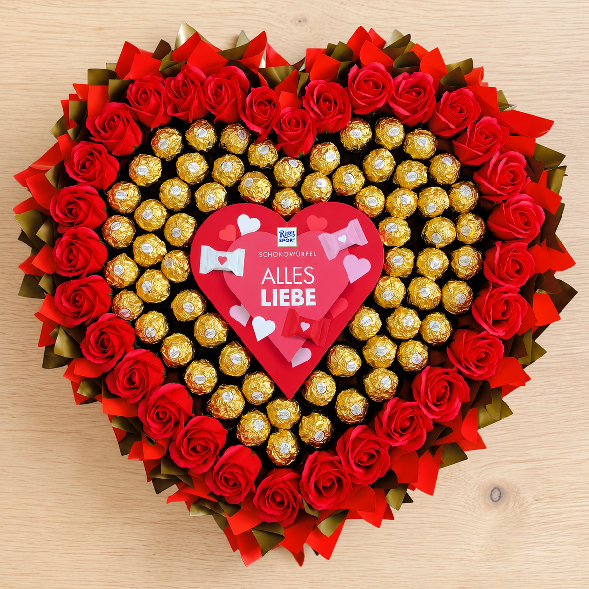 Ferrero Rocher Strauss XL in Herzform mit Ritter Sport „Alles Liebe“