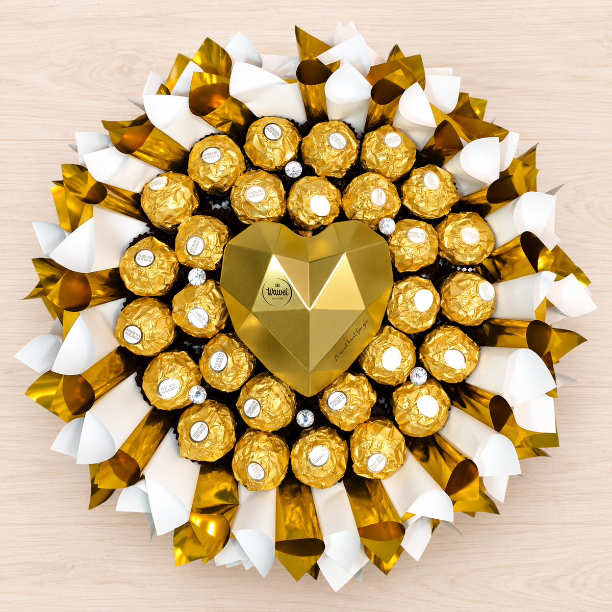 Goldenes Herz – Ferrero Rocher Mini Strauss mit Wawel Pralinenherz