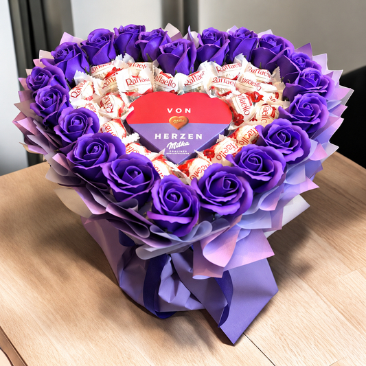 Raffaello Geschenkstrauß mit Milka Von Herzen und Seifenrosen