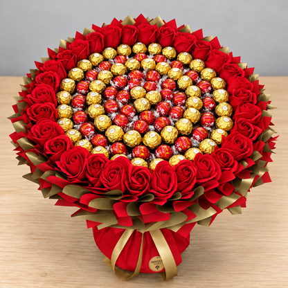 Pralinenstrauß Rot-Gold mit Ferrero Rocher, Lindt Lindor Vollmilch und Seifenrosen