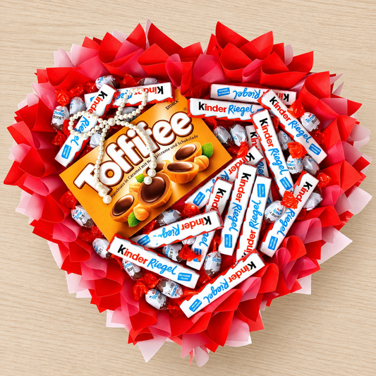 Kinder Riegel Geschenkherz mit Toffifee und Schoko-Bons