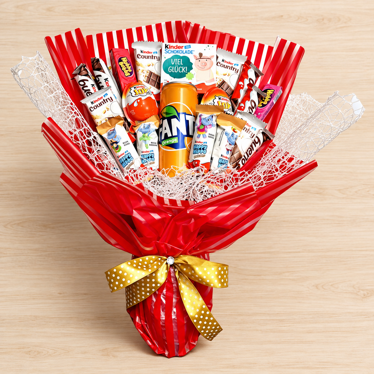 Edible bouquet – Colorful bouquet of delights with children's sweets &amp; Fanta 