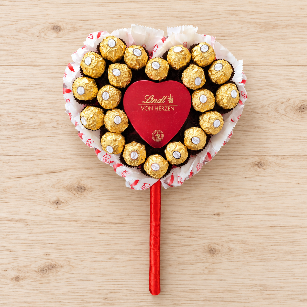 Mini-Lutscher mit Ferrero Rocher, Raffaello & Lindt Herz