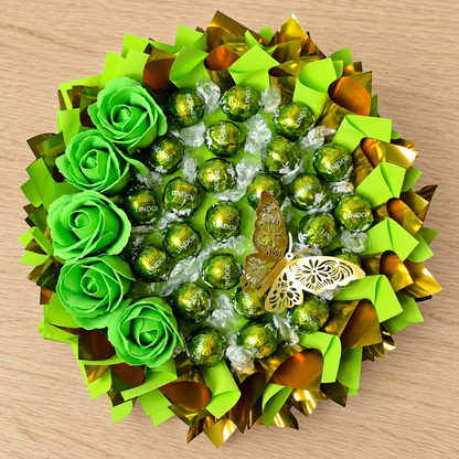 Lindt Lindor Pistazie Mini Pralinenstrauß mit Seifenrosen