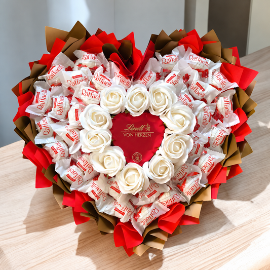 Raffaello Geschenkstrauß mit Lindt Von Herzen und Seifenrosen