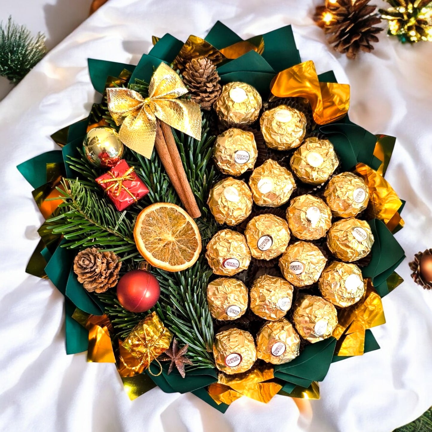 Weihnachtlicher Mini Ferrero Rocher Strauß: Edle Pralinen mit Zimt, Orangen & festlicher Deko – Ideal als Geschenk