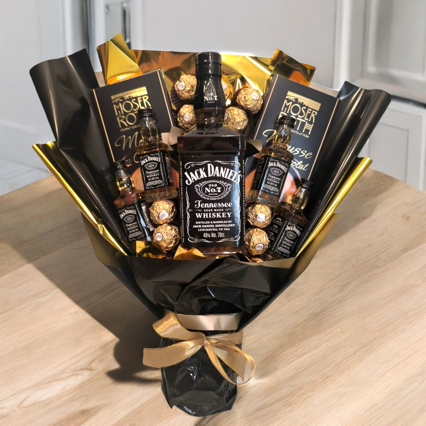 Luxuriöser Jack Daniel's Geschenkstrauß - Perfektes Männergeschenk