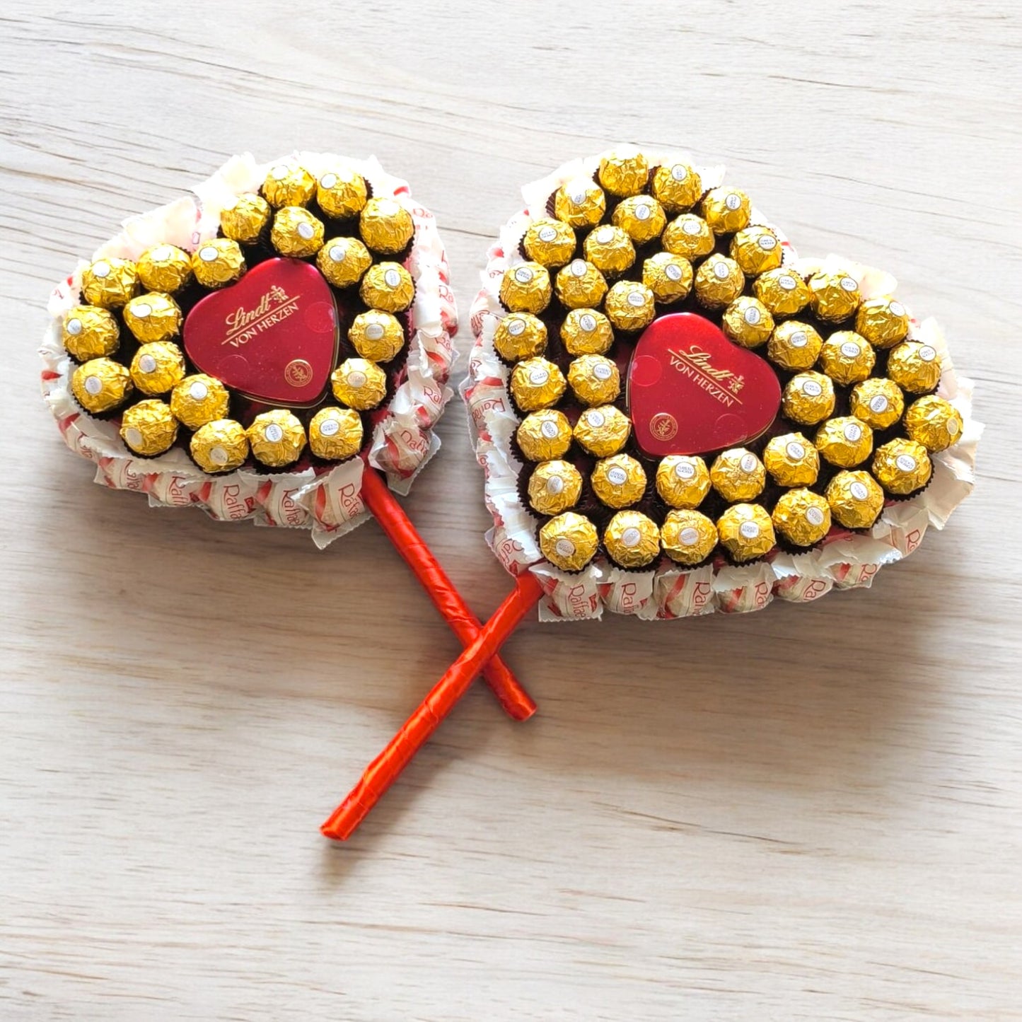 Herzförmiger Pralinen-Lolli – Ferrero Rocher & Lindt „Von Herzen“ Geschenk