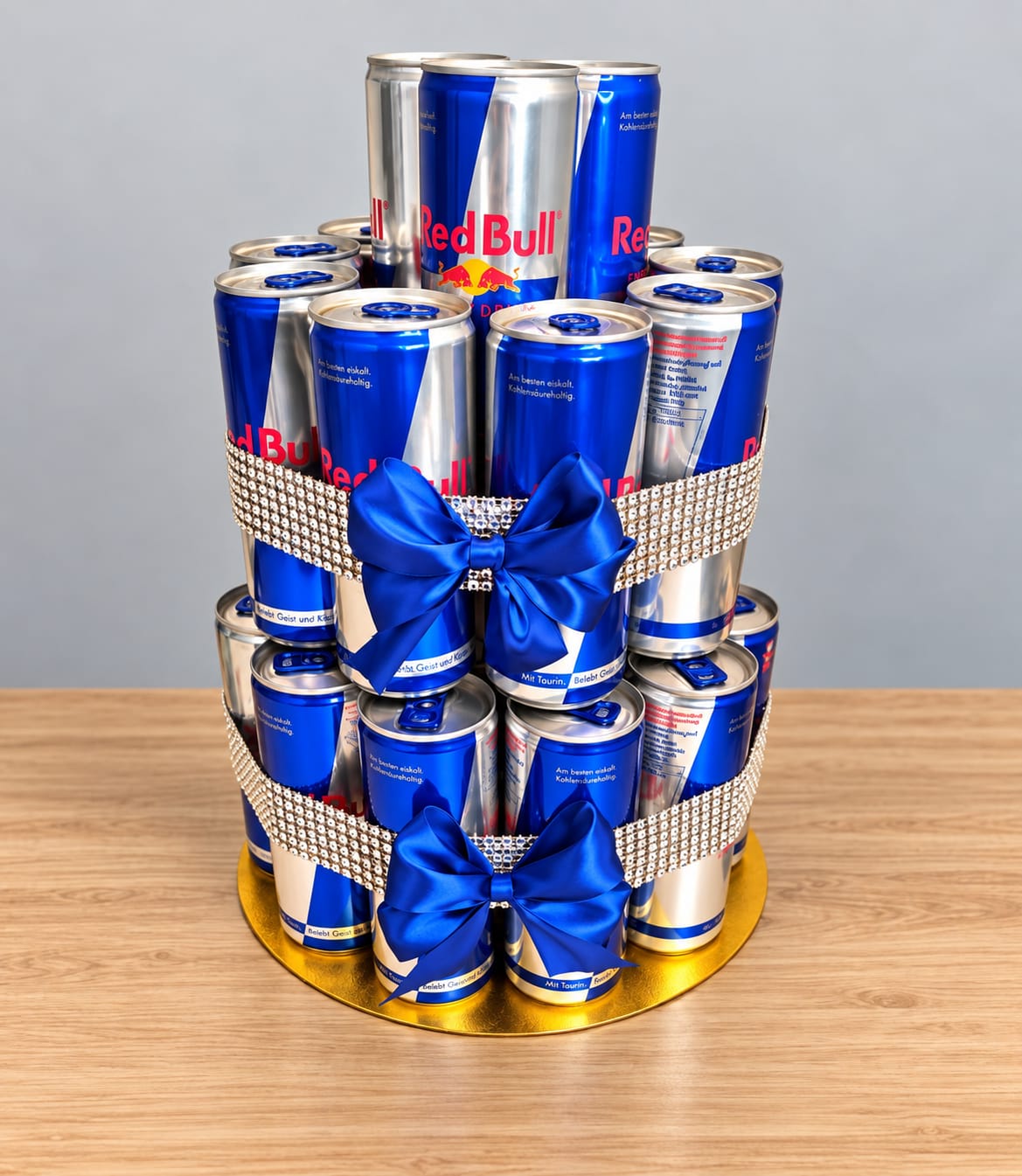 Red Bull Energy Torte – spektakuläres Geburtstagsgeschenk