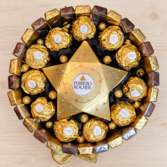 Goldene Schokoladentorte mit Ferrero Rocher und Merci – Weihnachtsgeschenk mit Pralinen