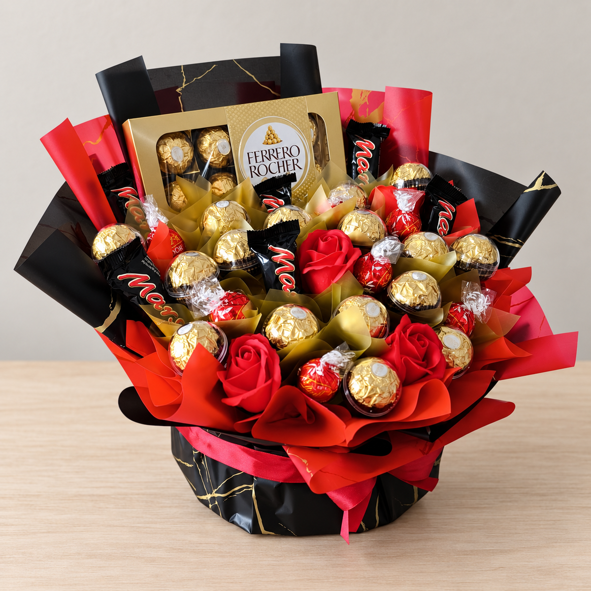 Mini Geschenkbox mit Ferrero Rocher, Lindt Lindor und Mars