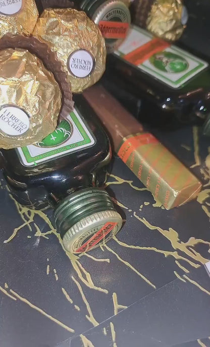 Essbarer Blumenstrauß "Jägermeister" – Exklusives Geschenk mit Jägermeister, Ferrero Rocher & Merci Schokolade