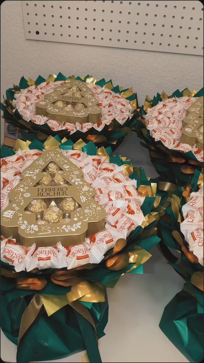 Christmas Ferrero Rocher enjoyment: Noble bouquet with Christmas tree chocolate – perfect gift