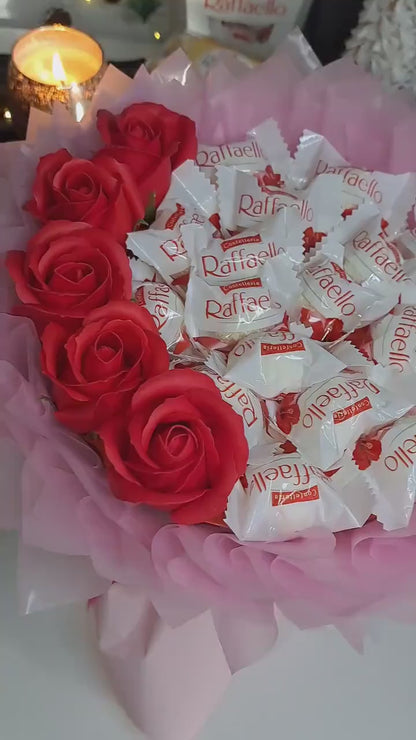 Essbarer Strauß Mini "Raffaello&Rosen"