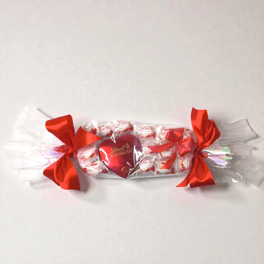 Bonbon Geschenk mit Raffaello & Lindt „Von Herzen”