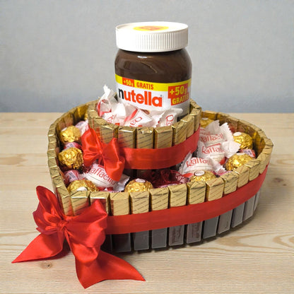 Nutella Herz Geschenkstrauß mit Ferrero Pralinen