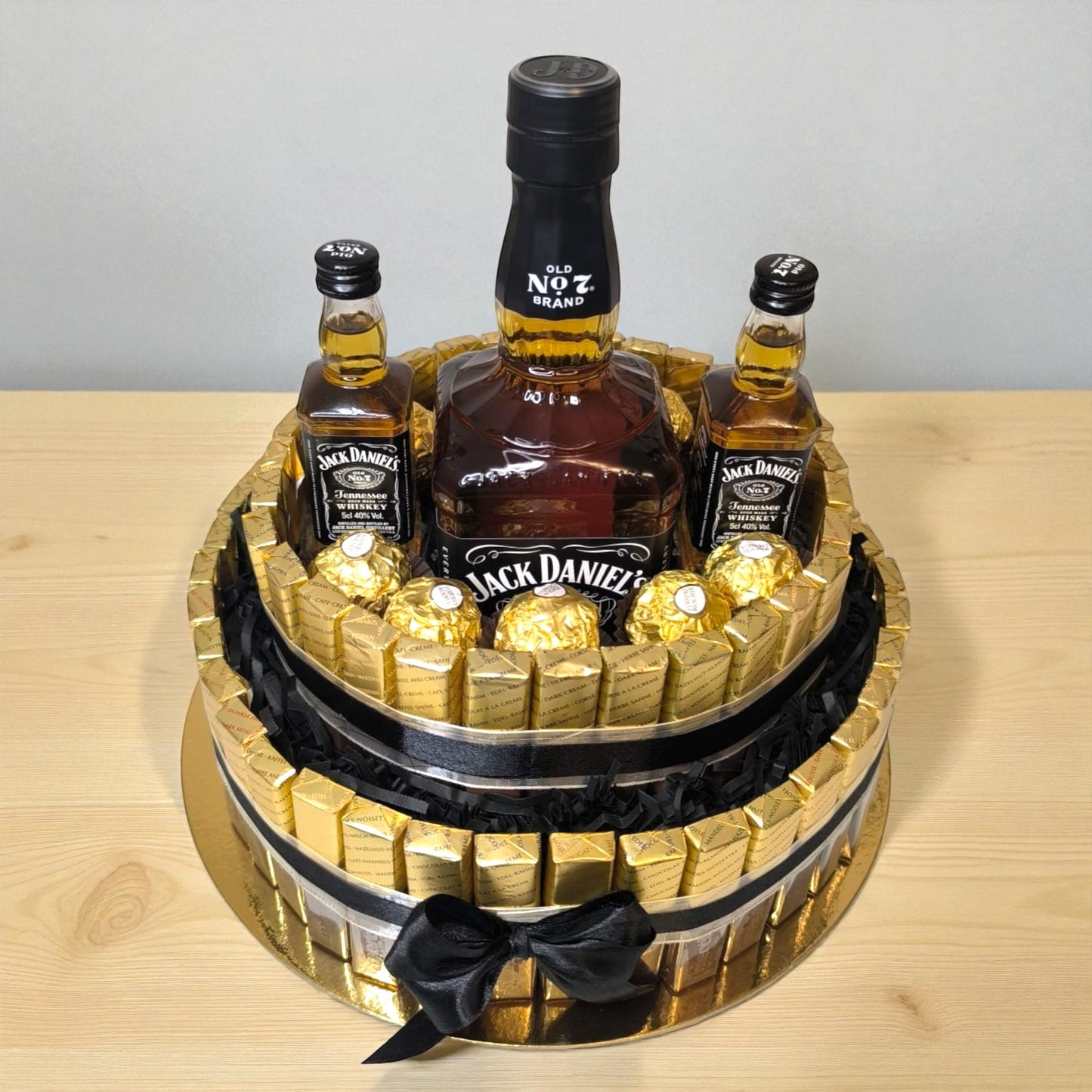Jack Daniel’s Torte „Golden Edition“ – Luxus Geschenk für Männer