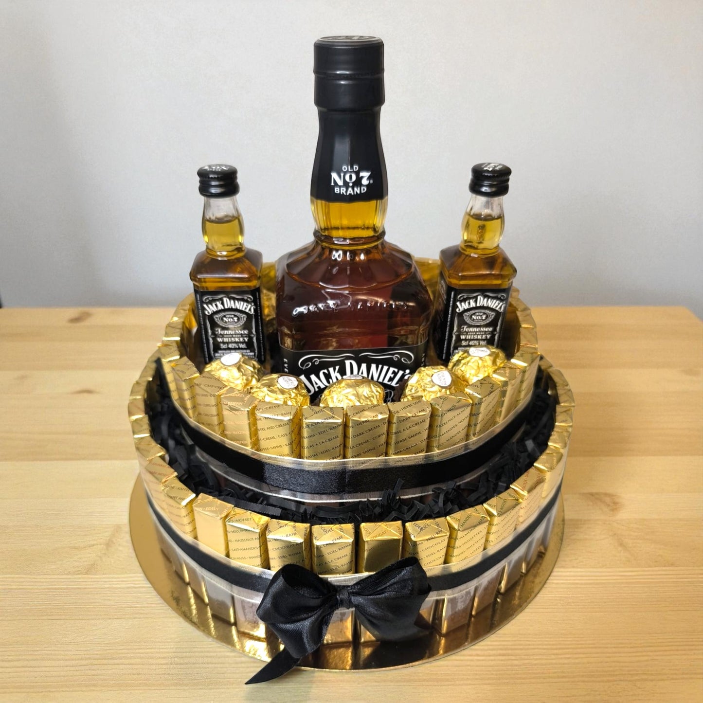 Jack Daniel’s Torte „Golden Edition“ – Luxus Geschenk für Männer