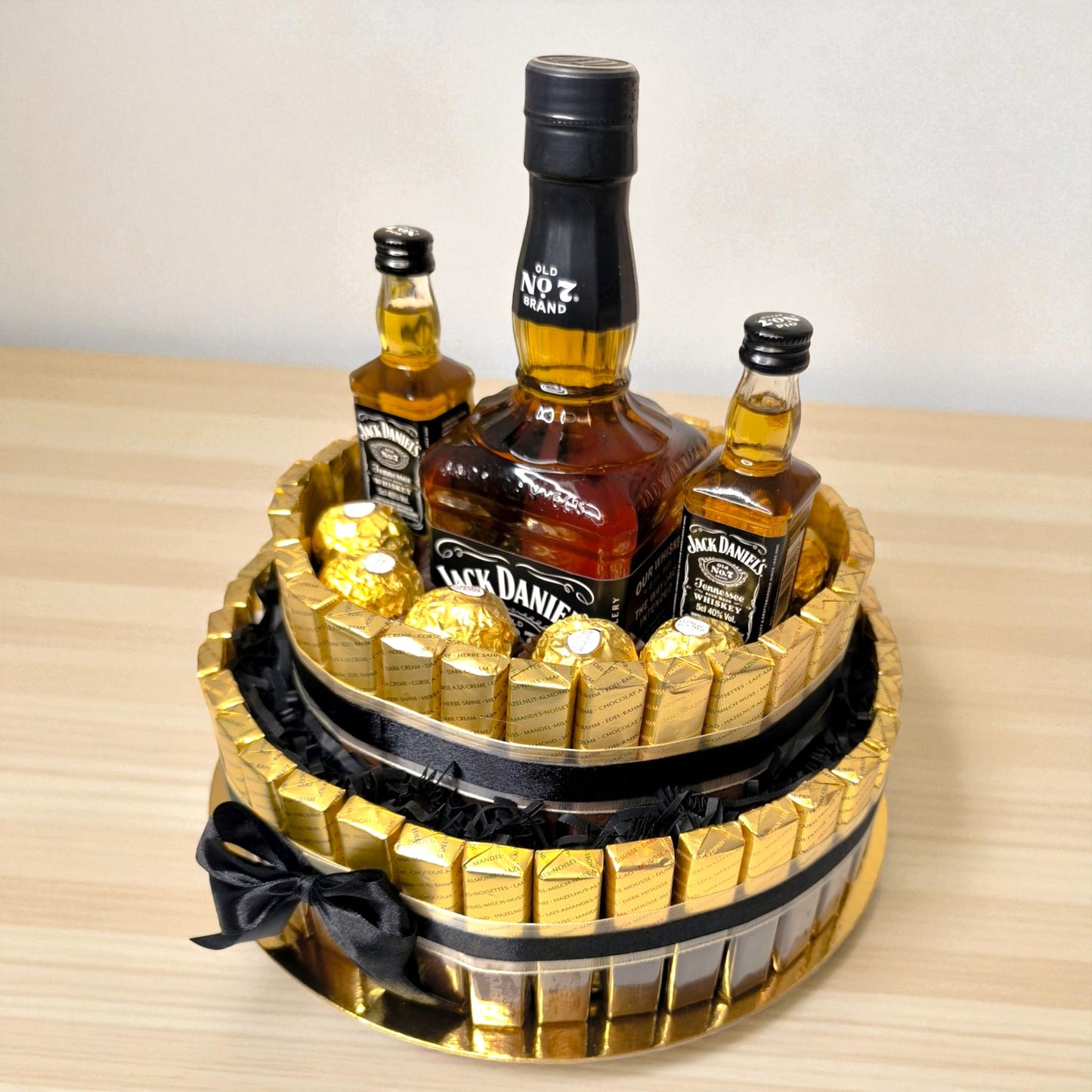 Jack Daniel’s Torte „Golden Edition“ – Luxus Geschenk für Männer