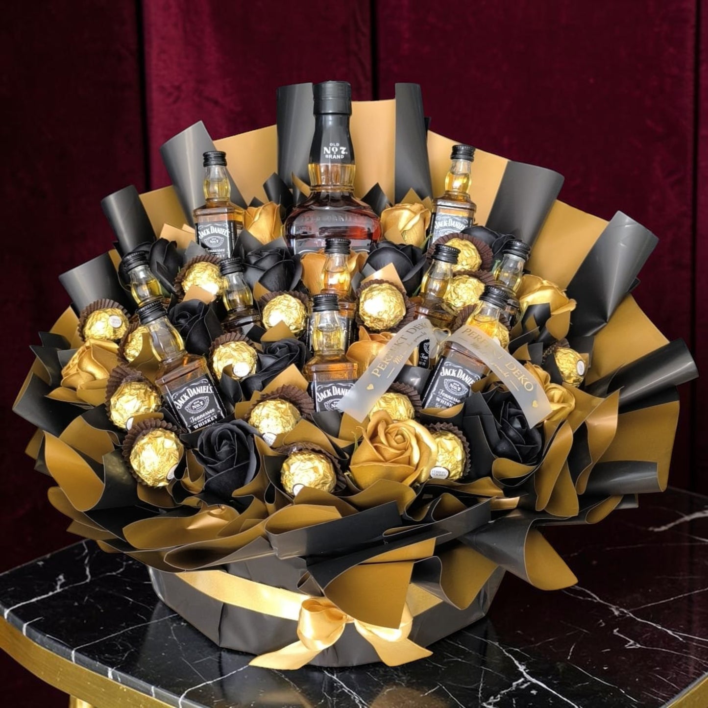 Luxury Geschenkbox Jack Daniel's & Ferrero Rocher Gold Premium